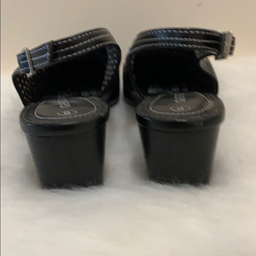 GEORGE Slingbacks - Picture 4 of 7